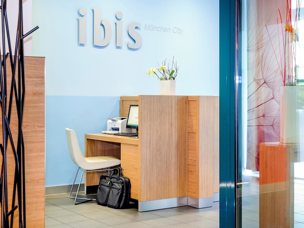 Imagen de los interiores del Hotel Ibis Muenchen City. Foto 15