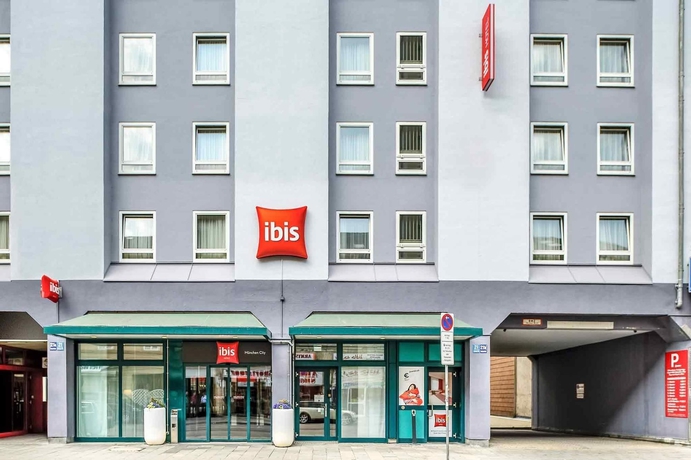 Imagen general del Hotel Ibis Muenchen City. Foto 2