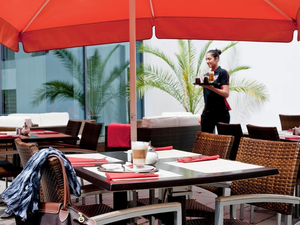 Imagen del bar/restaurante del Hotel Ibis Muenchen City West. Foto 5