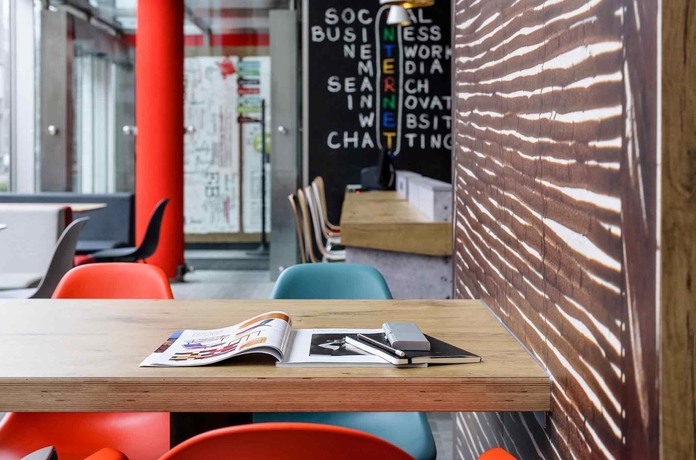 Imagen de los interiores del Hotel Ibis Muenster City. Foto 13