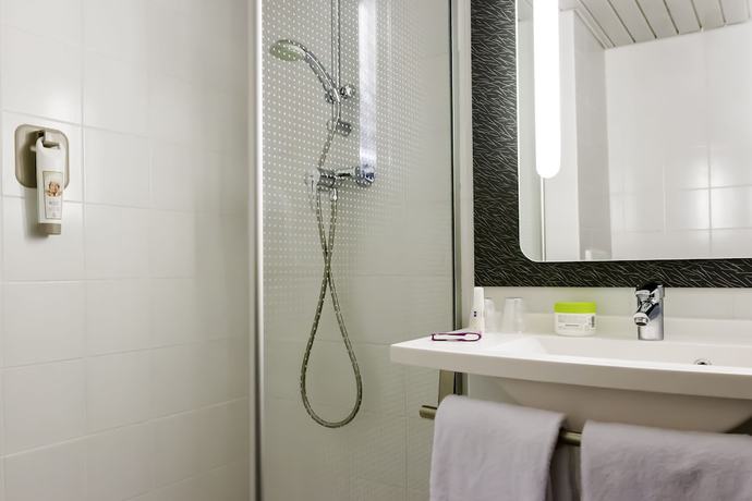 Imagen de la habitación del Hotel Ibis Mulhouse Ile Napoléon. Foto 17