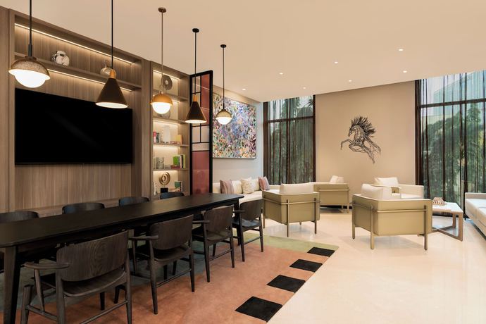 Imagen de los interiores del Hotel Ibis Mumbai Bkc. Foto 18
