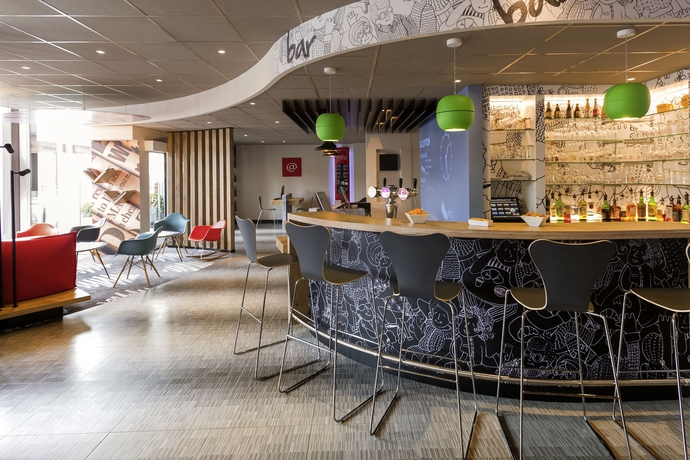 Imagen de los interiores del Hotel Ibis Namur Centre. Foto 11
