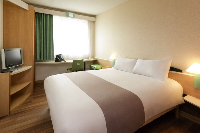 Imagen de la habitación del Hotel Ibis Namur Centre. Foto 7
