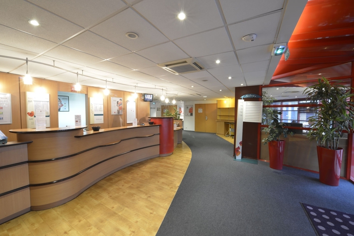 Imagen de los interiores del Hotel Ibis Nanterre la Défense. Foto 18