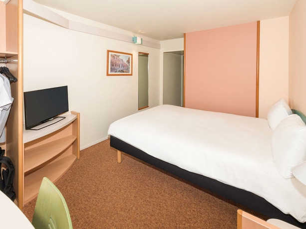 Imagen de la habitación del Hotel Ibis Nanterre la Défense. Foto 12