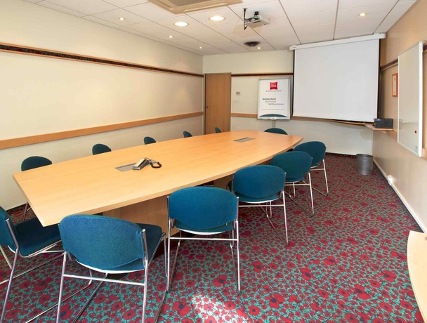 Imagen de los interiores del Hotel Ibis Nantes La Beaujoire Parc Expo. Foto 16