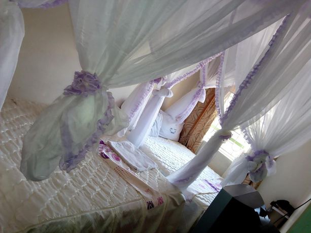 Imagen de la habitación del Hotel Ibis Nanyuki. Foto 3