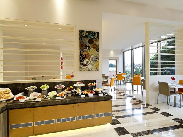 Imagen del bar/restaurante del Hotel Ibis Nashik. Foto 13