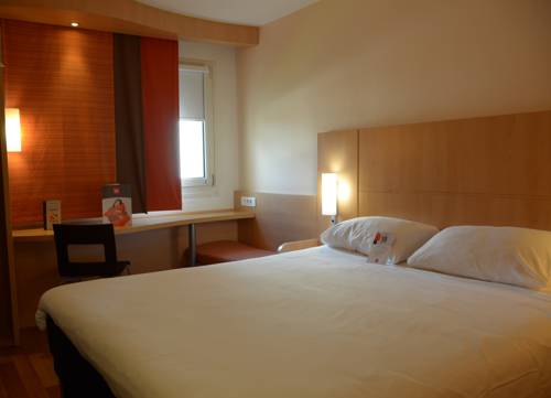 Imagen de la habitación del Hotel Ibis Nevers. Foto 5