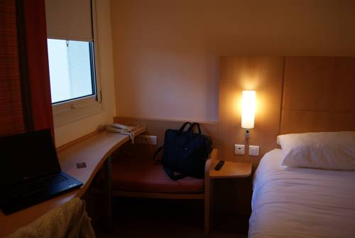 Imagen de la habitación del Hotel Ibis Nevers. Foto 8