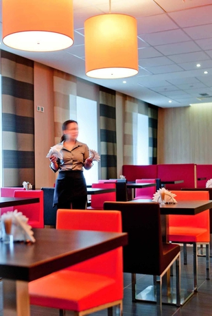 Imagen del bar/restaurante del Hotel Ibis Nizhny Novgorod. Foto 5