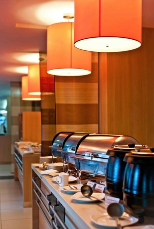 Imagen del bar/restaurante del Hotel Ibis Nizhny Novgorod. Foto 7