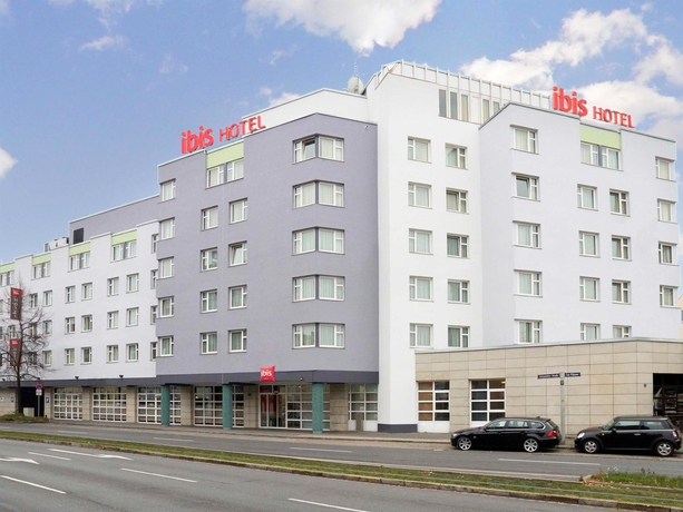 Imagen general del Hotel Ibis Nuernberg City Am Plaerrer. Foto 2