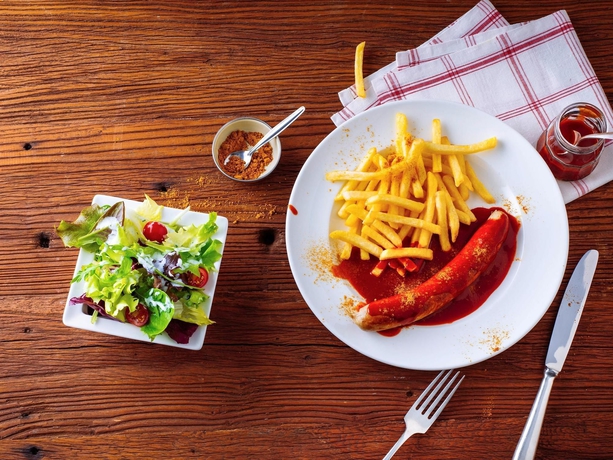 Imagen del bar/restaurante del Hotel Ibis Nuernberg City Am Plaerrer. Foto 8