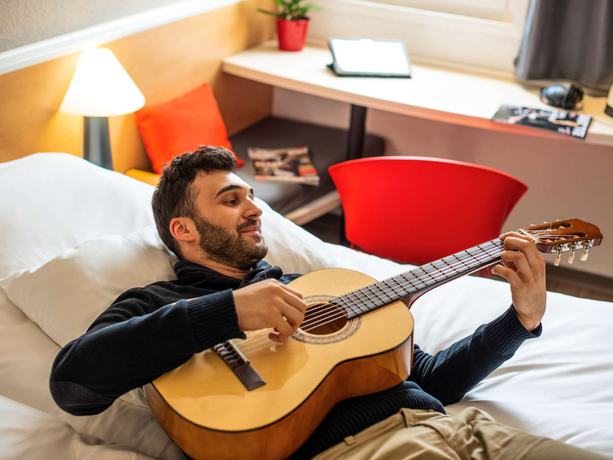 Imagen de la habitación del Hotel Ibis Nuits Saint Georges. Foto 17