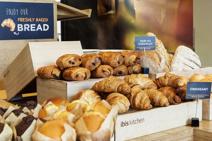 Imagen del bar/restaurante del Hotel Ibis Off Grand Place. Foto 8