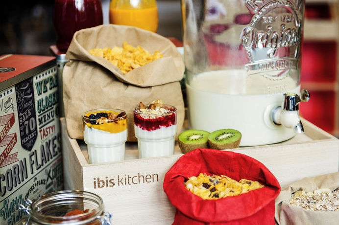 Imagen del bar/restaurante del Hotel Ibis Off Grand Place. Foto 11