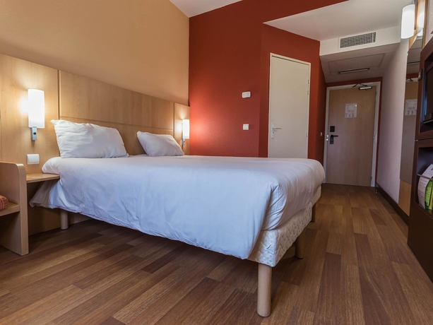 Imagen de la habitación del Hotel Ibis Oran Les Falaises. Foto 15