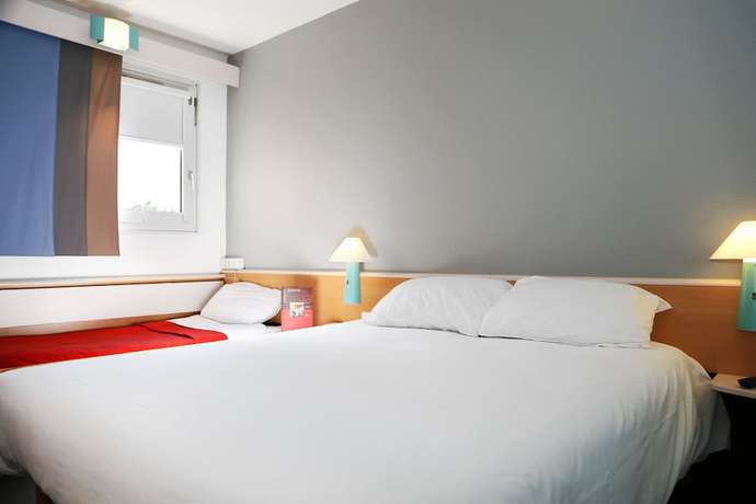 Imagen de la habitación del Hotel Ibis Orange Centre &Eacute;changeur A7 A9, Orange. Foto 7