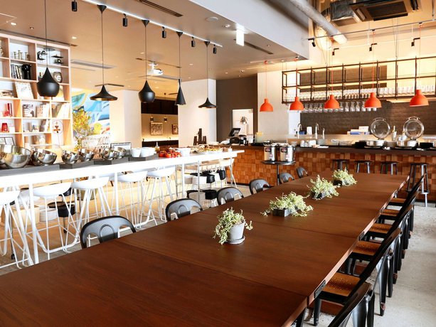 Imagen del bar/restaurante del Hotel Ibis Osaka Umeda. Foto 3