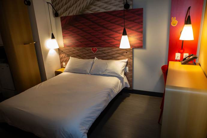 Imagen de la habitación del Hotel Ibis Osasco. Foto 3