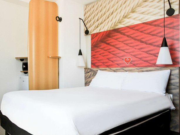 Imagen de la habitación del Hotel Ibis Osasco. Foto 17