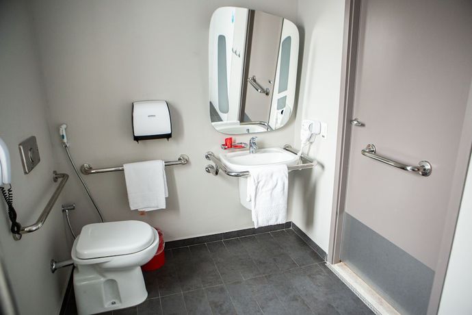 Imagen de la habitación del Hotel Ibis Osasco. Foto 19