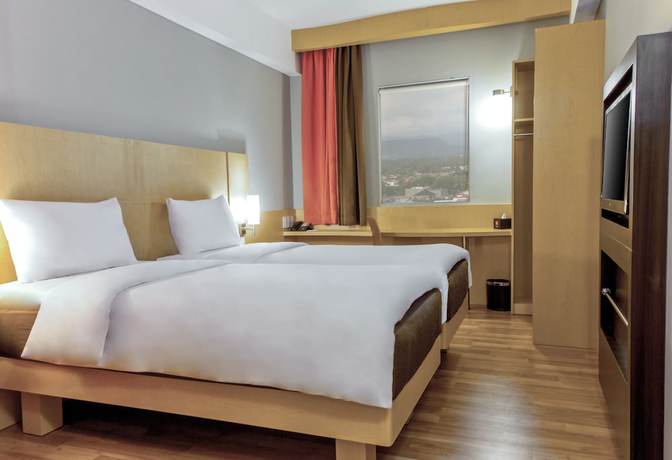 Imagen de la habitación del Hotel Ibis Padang. Foto 9