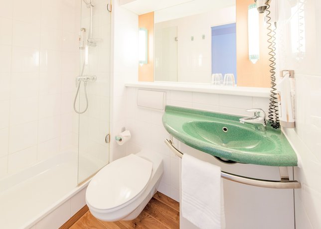 Imagen de la habitación del Hotel Ibis Paderborn City. Foto 18