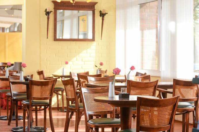 Imagen del bar/restaurante del Hotel Ibis Paderborn City. Foto 10