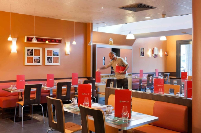 Imagen del bar/restaurante del Hotel Ibis Paris Bercy Village 12ème. Foto 4