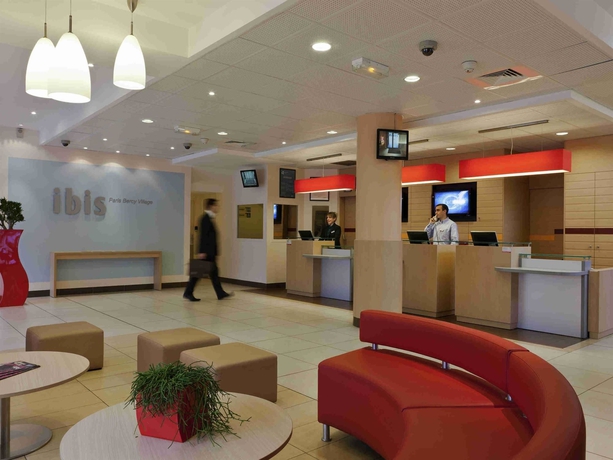 Imagen general del Hotel Ibis Paris Bercy Village 12ème. Foto 2