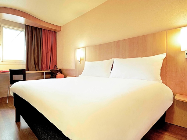 Imagen de la habitación del Hotel Ibis Paris Canal Saint Martin. Foto 4