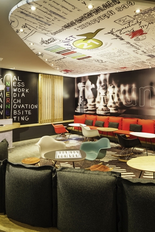Imagen de los interiores del Hotel Ibis Paris Gare De Lyon Ledru Rollin 12ème. Foto 13