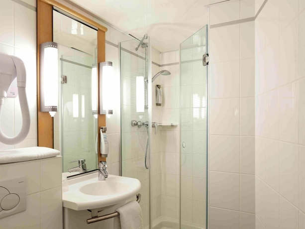 Imagen de la habitación del Hotel Ibis Paris Gare De Lyon Reuill. Foto 14