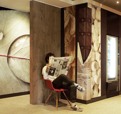 Imagen de los interiores del Hotel Ibis Paris Issy Les Moulineaux Val De Seine. Foto 15