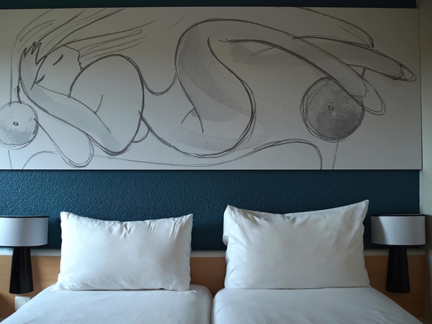 Imagen de la habitación del Hotel Ibis Paris Nord Villepinte Parc Des Expositions. Foto 13