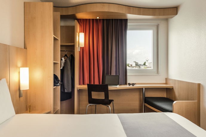 Imagen de la habitación del Hotel Ibis Paris Porte De Bagnolet. Foto 14