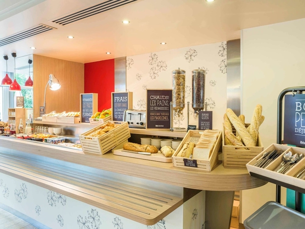 Imagen del bar/restaurante del Hotel Ibis Paris Porte De Vanves Parc Des Expositions. Foto 4