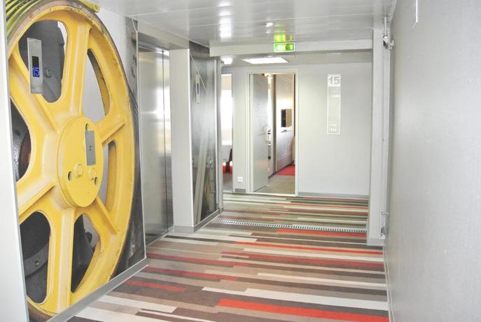 Imagen de los interiores del Hotel Ibis Paris Porte de Montreuil. Foto 8