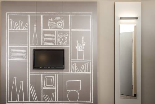 Imagen de la habitación del Hotel Ibis Paris Rueil Malmaison. Foto 3