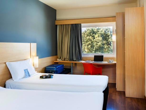 Imagen de la habitación del Hotel Ibis Paulinia. Foto 10