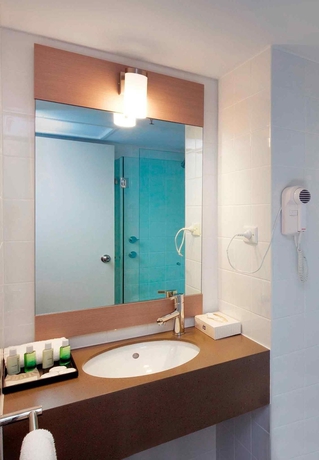 Imagen de la habitación del Hotel Ibis Perth. Foto 11