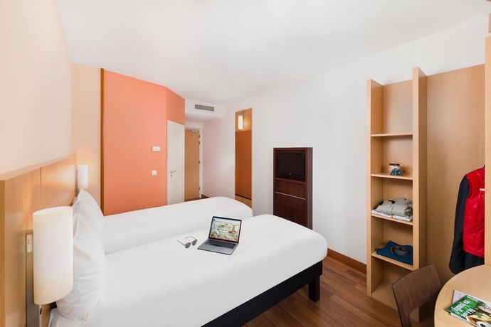 Imagen de la habitación del Hotel Ibis Plzen. Foto 13