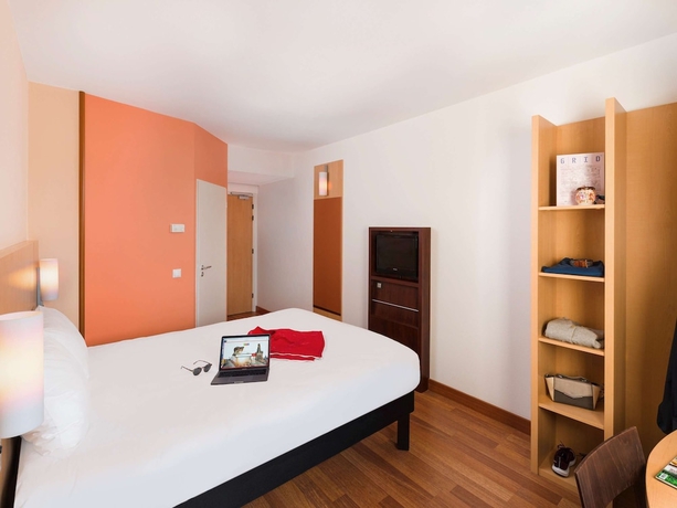 Imagen de la habitación del Hotel Ibis Plzen. Foto 15
