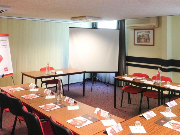 Imagen de los interiores del Hotel Ibis Poitiers Beaulieu. Foto 14