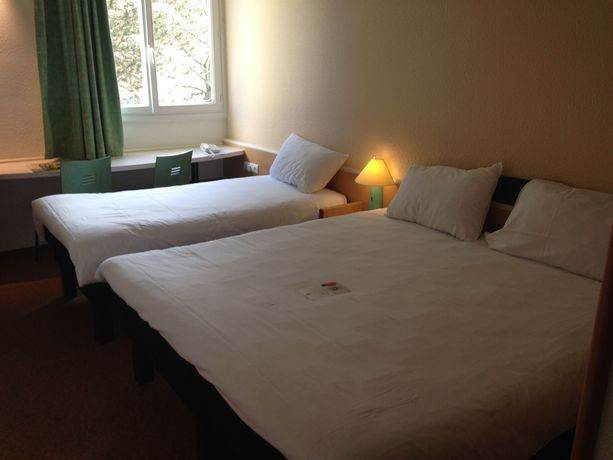 Imagen de la habitación del Hotel Ibis Poitiers Beaulieu. Foto 8