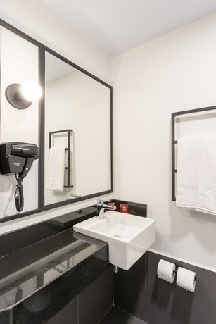 Imagen de la habitación del Hotel Ibis Ponta Grossa. Foto 16