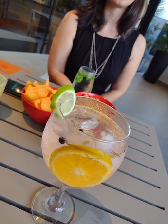 Imagen del bar/restaurante del Hotel Ibis Ponta Grossa. Foto 10